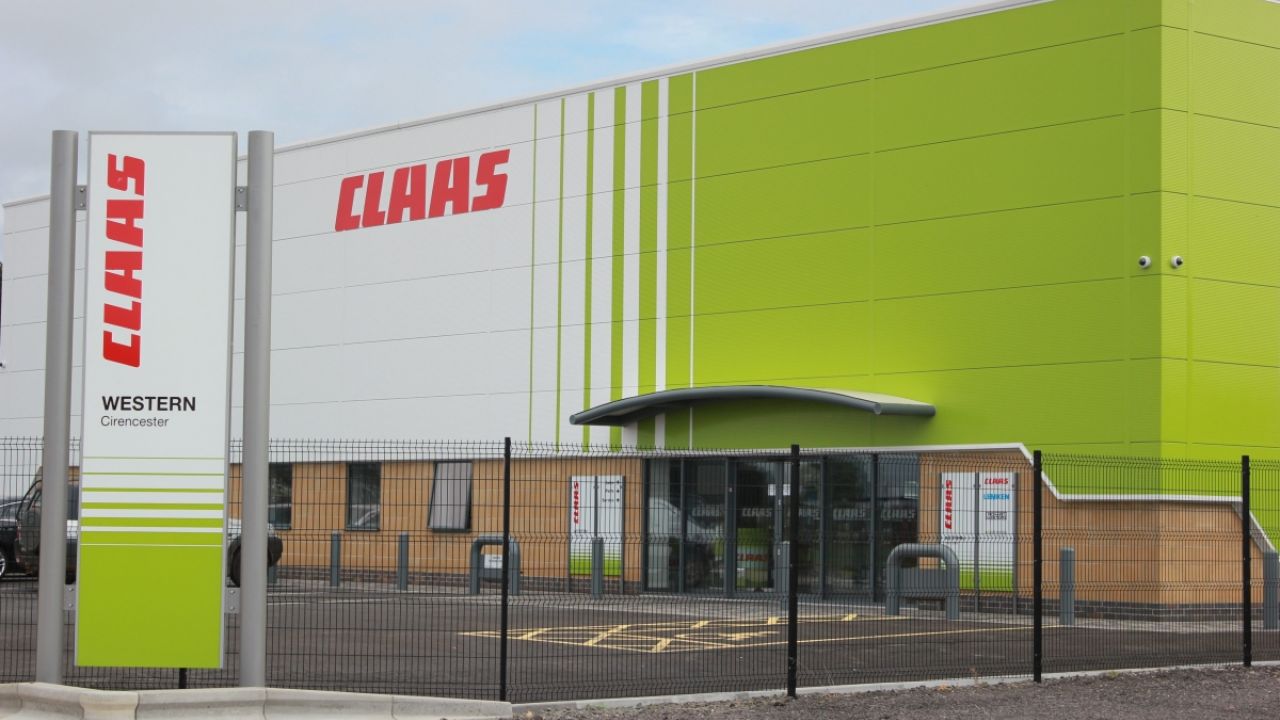 CLAAS Tractors